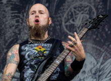 Узнать подробней о Гитаристу DROWNING POOL нравится новый альбом Фото Гитаристу DROWNING POOL нравится новый альбом