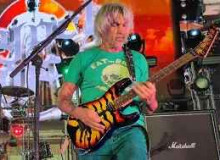 Фото George Lynch записался с рэпером