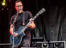 Фото Keith Wallen "Headspace Holiday"