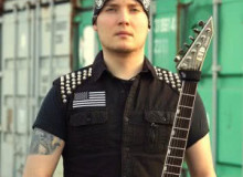 Фото Gus Sinaro и его LTD Guitars