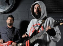 Фото DEFTONES "Black Stallion"