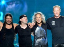 Фото METALLICA пожертвовала $250,000