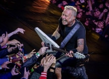 Фото James Hetfield: «Нет лучшего чувства, чем помогать кому-то»