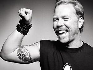 Фото James Hetfield выпустил книгу о гитарах