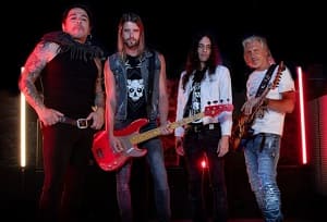 Фото Lynch Mob "Caught Up"