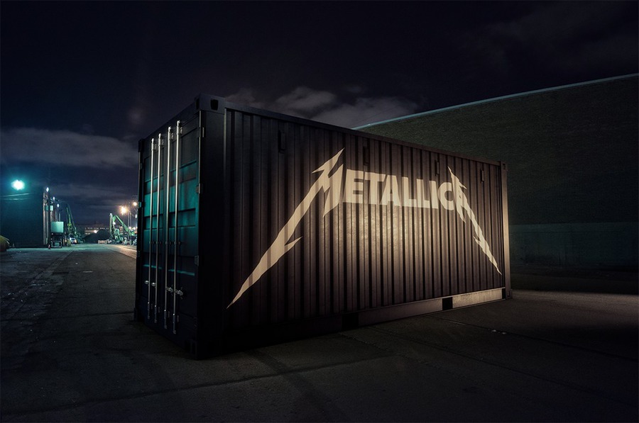 Фото METALLICA открывает "The Metallica Black Box"
