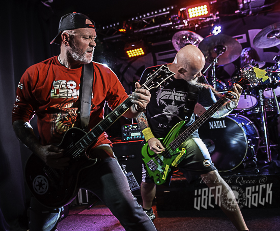 Фото ACID REIGN расстались с гитаристом